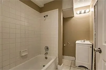 6016 North 47th Street - 1 — Photo 4