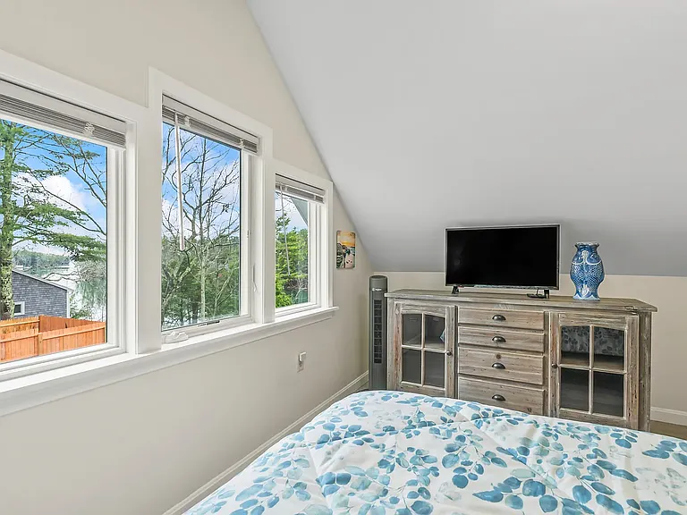 618 Gurnet Rd — Photo 31