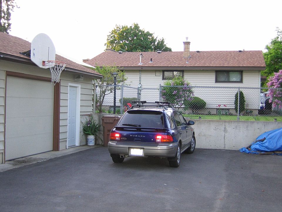 2 car garage and driveway