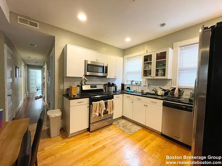 8 Darling St #1 — Photo 8