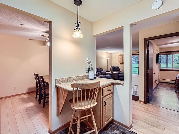3rd image of 3420 Golfview Dr APT 117