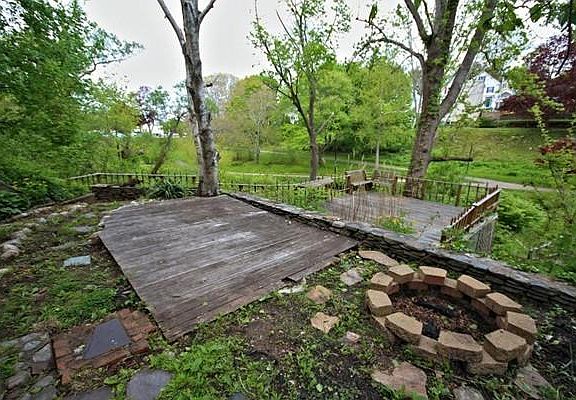 4th image of 22 Summer St