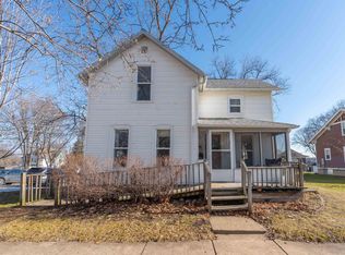 1704 Clay St, Cedar Falls, IA 50613