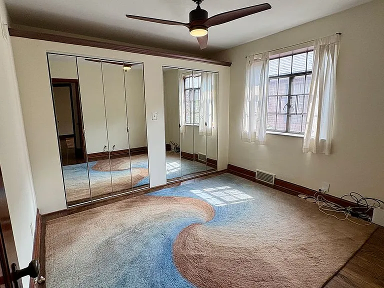 6040 Marquette Ave — Photo 8
