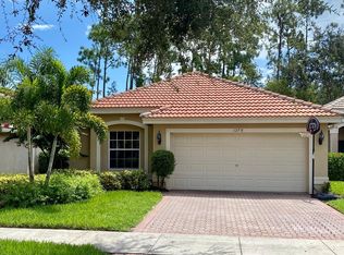 1278 Barrigona Ct, Naples, FL 34119