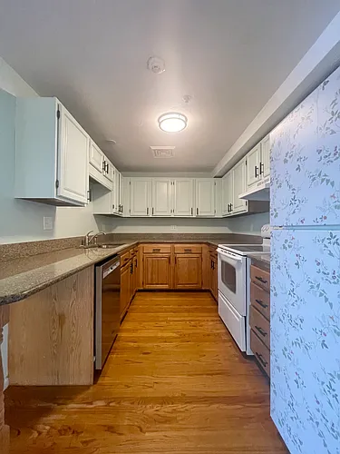 39 Parlin St #404 Photo 1