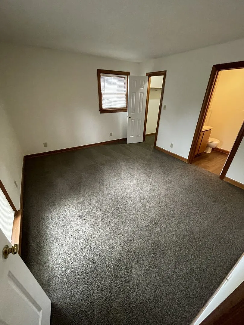 1 Bedroom 1 Bathroom Condo! — Photo 3
