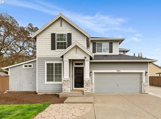 863 NE 4th Ave, Hillsboro, OR 97124