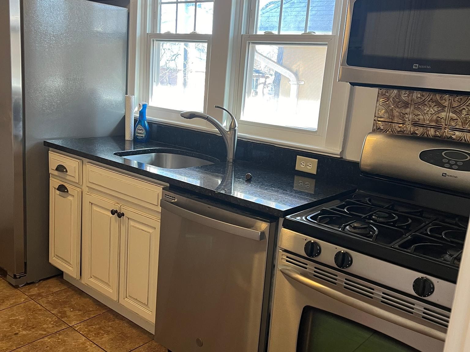 35 E Birch St, Mount Vernon, NY 10552 Zillow