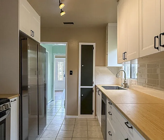 1401 Dartmouth Dr — Photo 33
