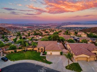 29426 Star Ridge Dr, Lake Elsinore, CA 92530