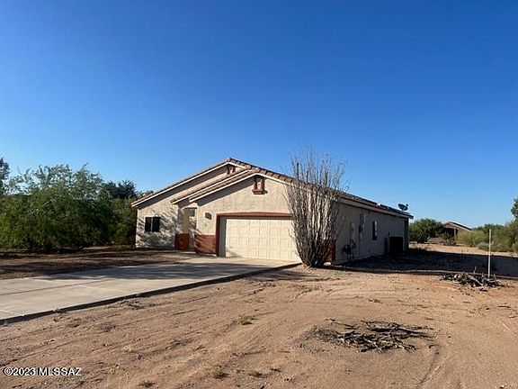 3rd image of 10032 N Avra Vista Dr