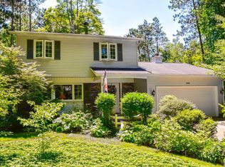 1110 Linmar Dr, North Canton, OH 44720
