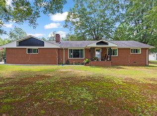 1186 E Reed Rd, La Fayette, GA 30728