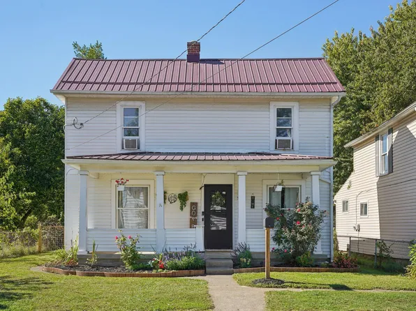 915 3rd St, Lancaster, OH 43130