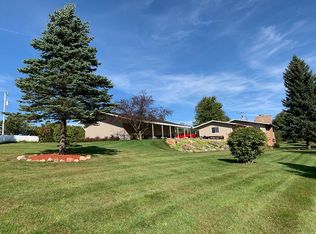 10123 S Turtle Town Hall Rd, Beloit, WI 53511