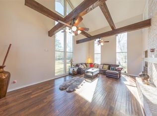 3215 Bayou Dr, La Porte, TX 77571