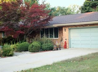 617 S Glen Ave, Morton, IL