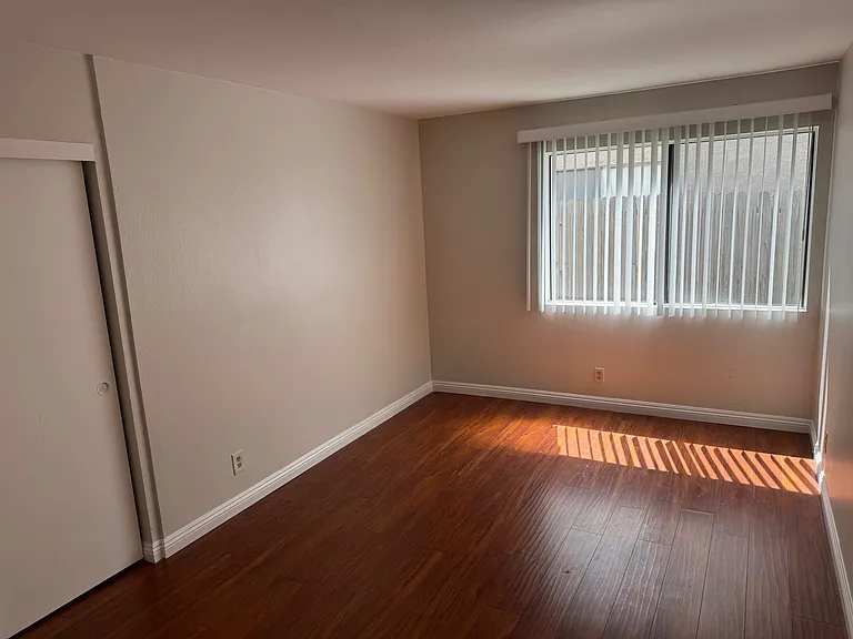 3582 Howard Ave #3 — Photo 5
