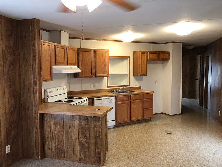 42284 S County Road 200 #33 — Photo 3