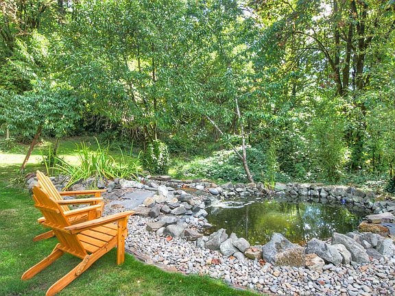 3rd image of 7451 Crystal Creek Loop