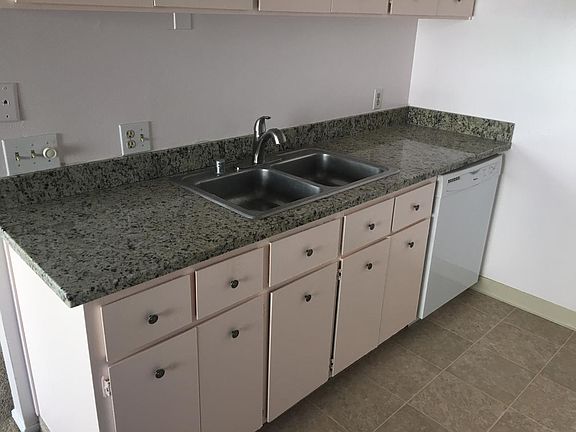 Kitchen sink