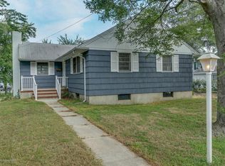 233 Barnegat Blvd, Beachwood, NJ 08722