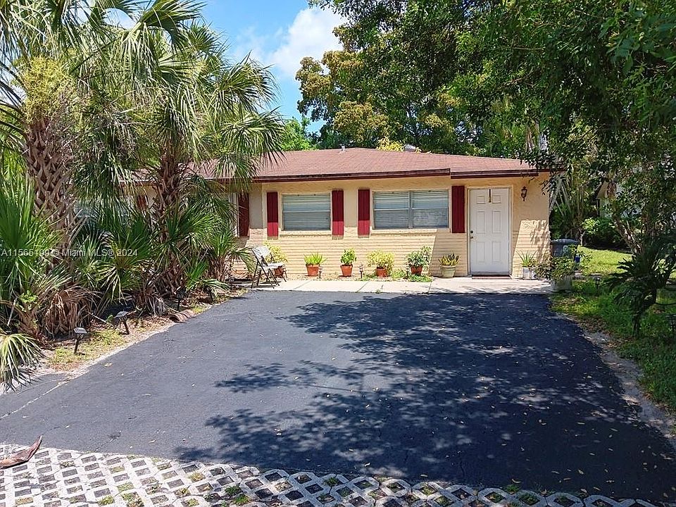 1st image of 5177 Rose Hill Dr