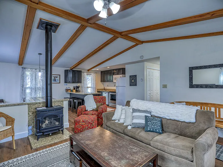 26 N Debonaire Ct — Photo 19