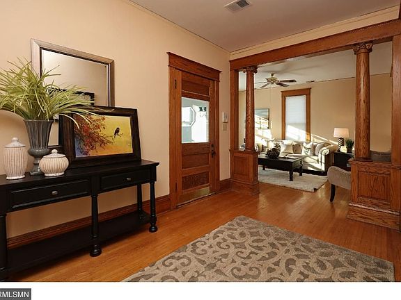 4th image of 551 Ashland Ave