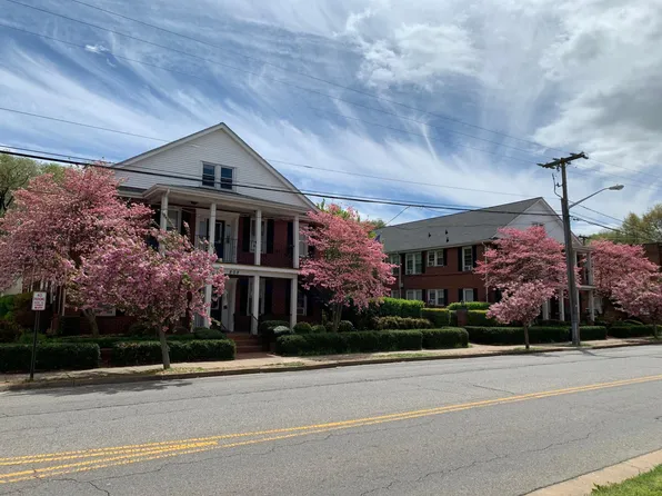 808 William St APT 7, Fredericksburg, VA 22401