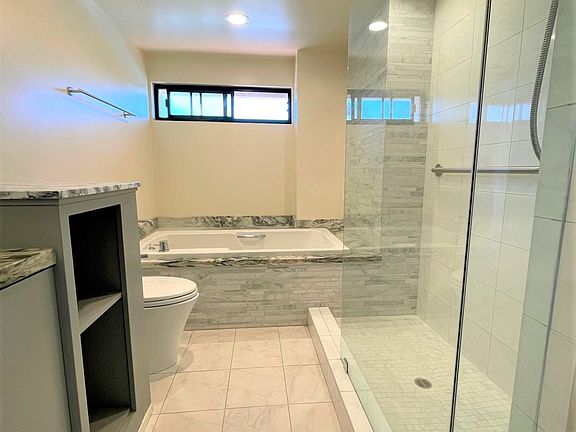 4th image of 4064 Caminito Meliado