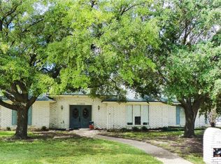 1280 Woodland West Dr, Woodway, TX 76712