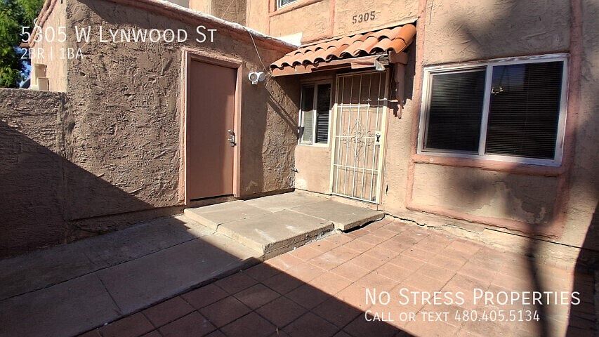 1st image of 5305 W Lynwood St