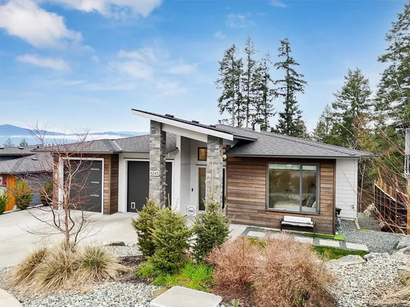 6245 Highwood Dr, Duncan, BC V9L 5R3