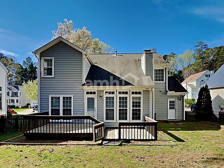 8633 Swarthmore Dr — Photo 18