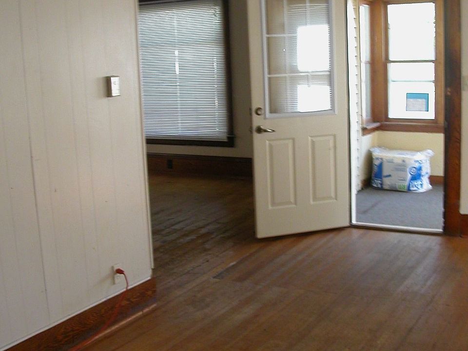 2nd image of 218 Granite Ave