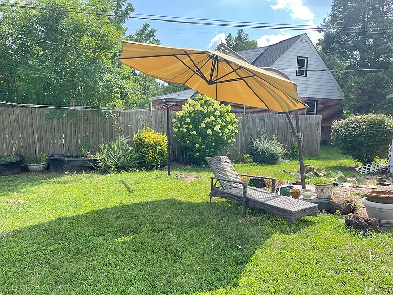 1349 Evergreen Ave — Photo 2