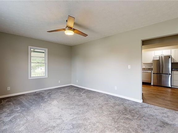 3rd image of 1610 15th Ave