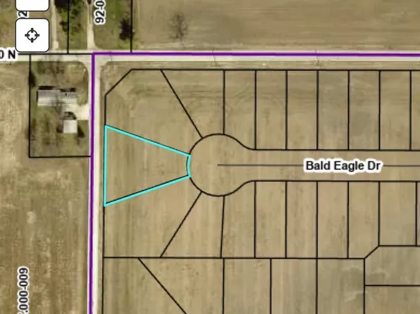 1074 Bald Eagle Dr #19, Churubusco, IN 46723