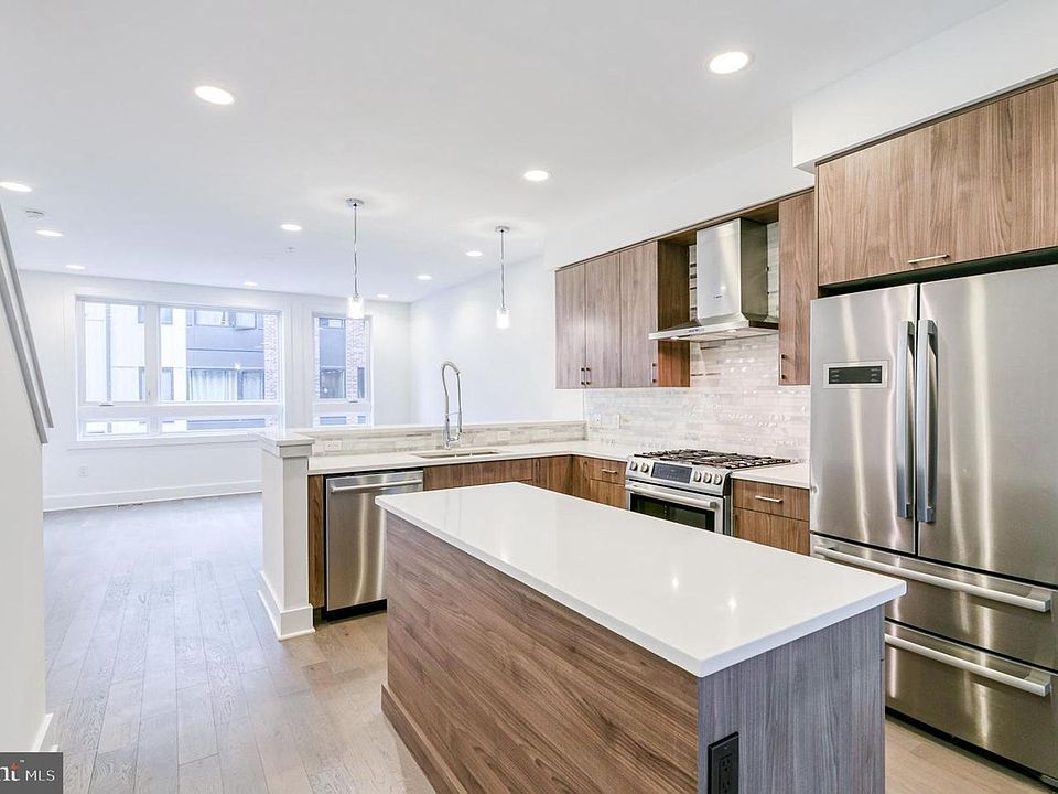 1st image of 634 N 5th St #1