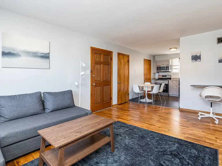 1305 King Ave #F — Photo 4