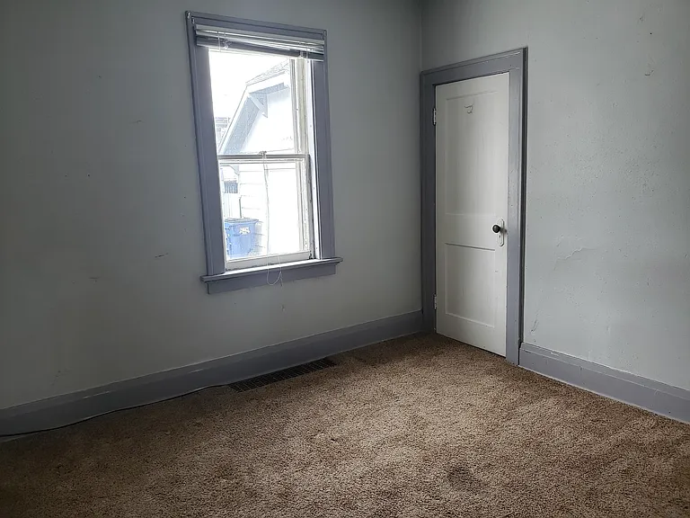 204 Ruder St — Photo 14
