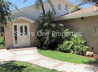 221 Acacia Rd, Thousand Oaks, CA 91320