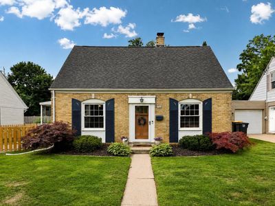 7923 Eagle STREET, Wauwatosa, WI, 53213
