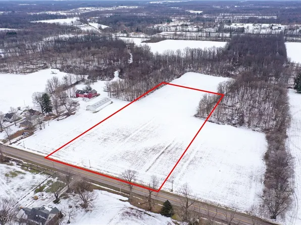 Tallmadge Rd, Diamond, OH 44412