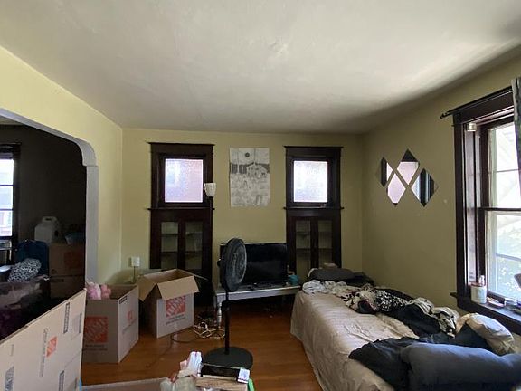 5th image of 3917 Keokuk St #1