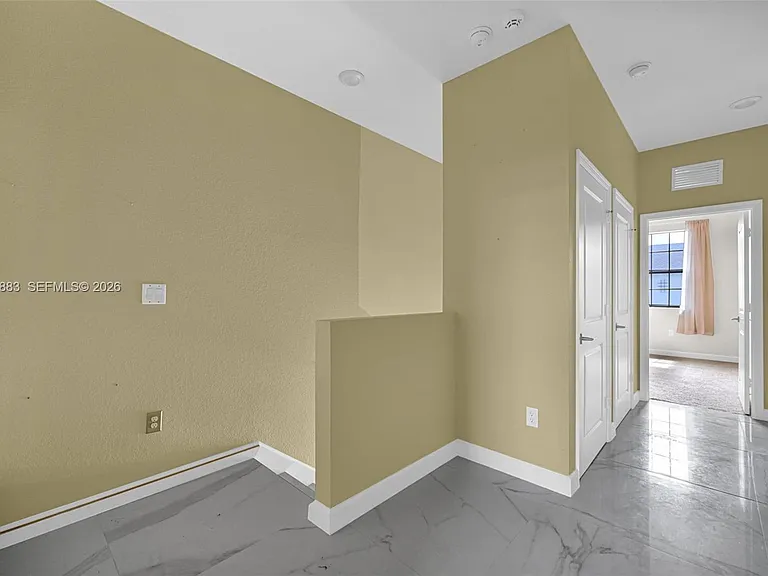 1130 SW 6th Ct — Photo 41