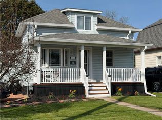 123 Norfolk Ave, Cambridge, ON N1R 3V3