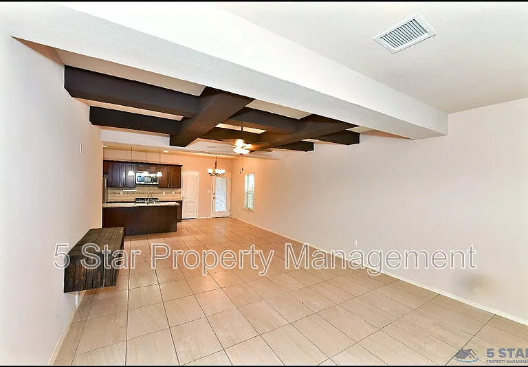 1908 William Caples St — Photo 6